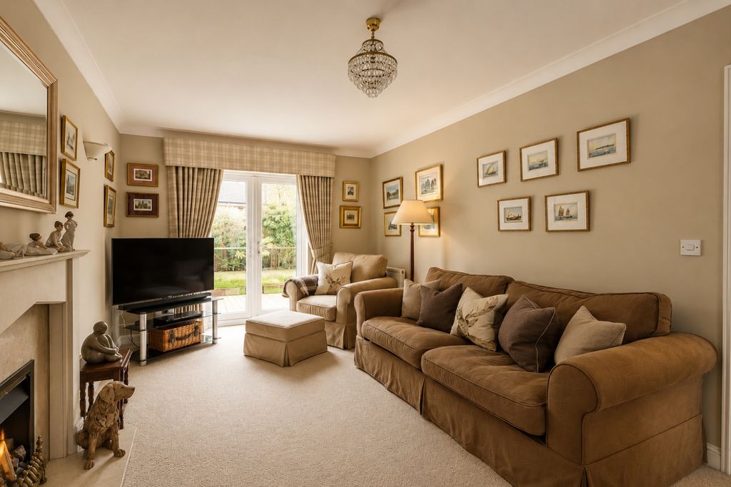 Property photo 3 of 20 Deebf0Fe-1B75-4Ddf-B755-5563B40941Fb