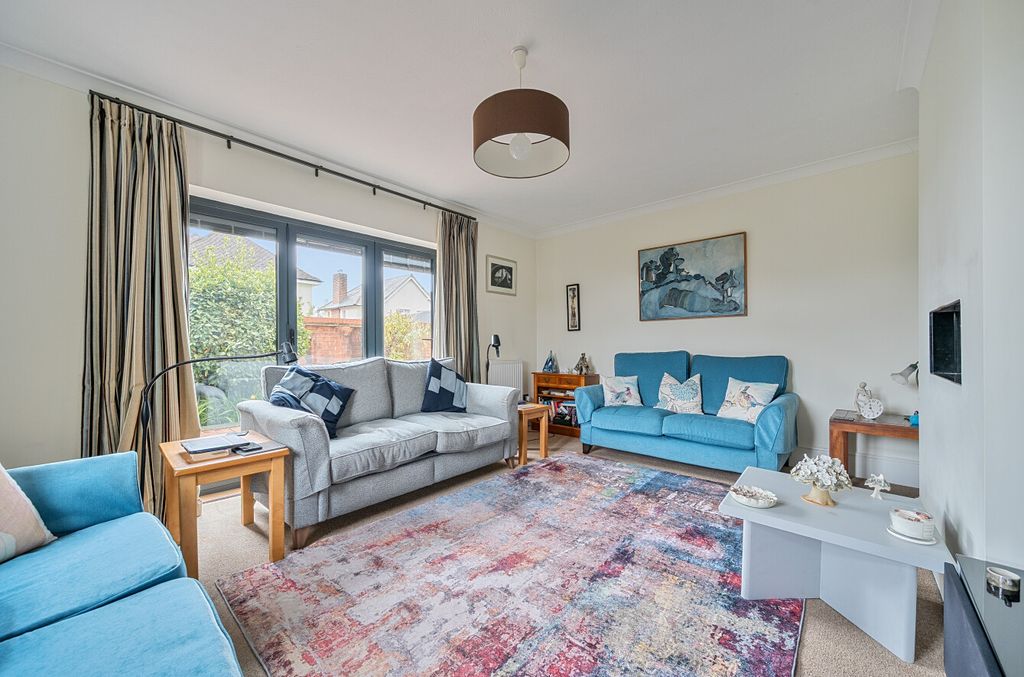 Property photo 2 of 24 -6A0Ec83Eef87c-l-1453635-15-6A0Dd2306c599
