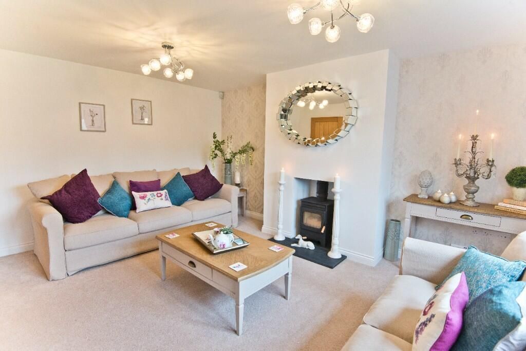 Property photo 2 of 17