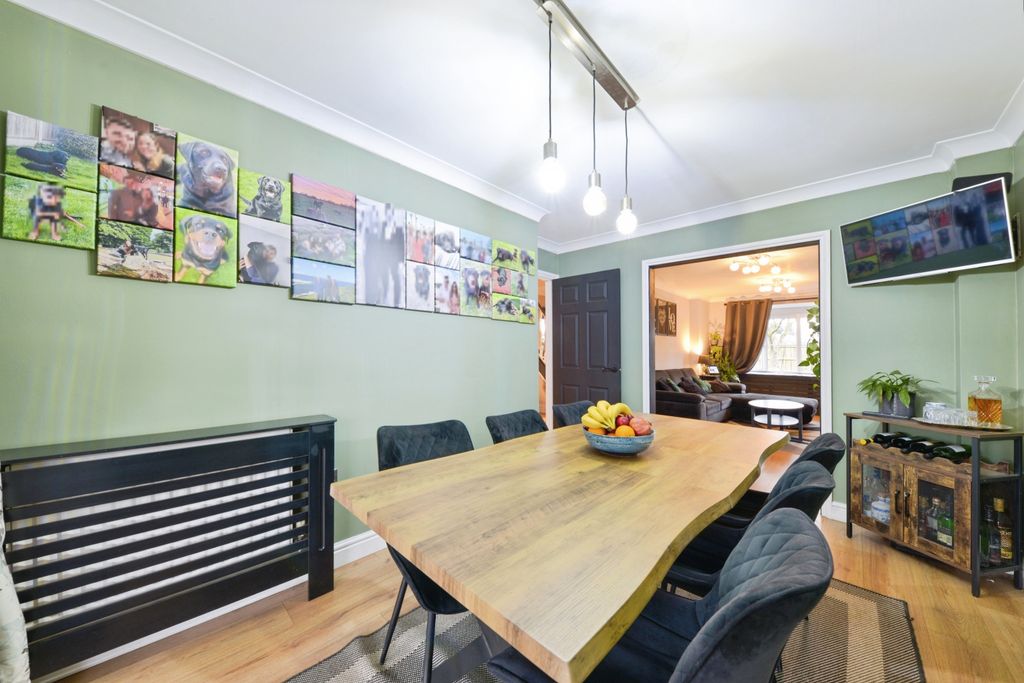 Additional image 6 of 4 bed detached house for saleRowan Crescent, Biggleswade SG18