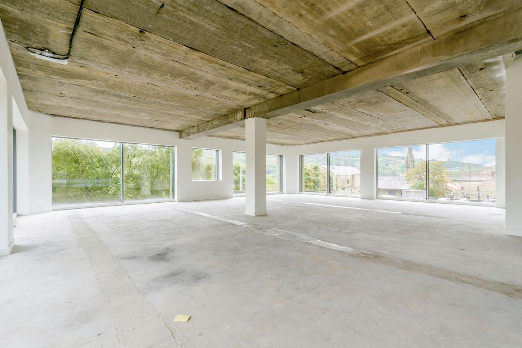 Property photo 1 of 17 8507454Interior22.Jpg