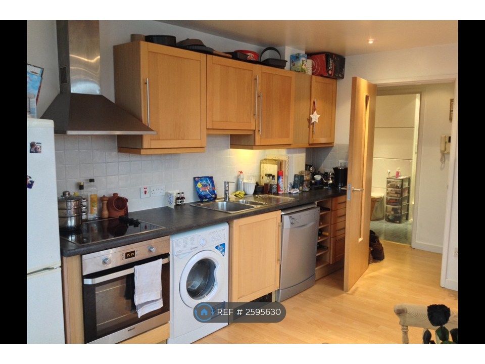 Property photo 3 of 11 Open Plan Kitchen