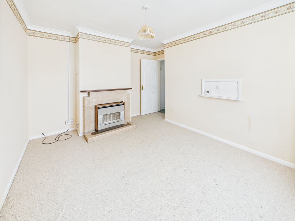 Property photo 3 of 21