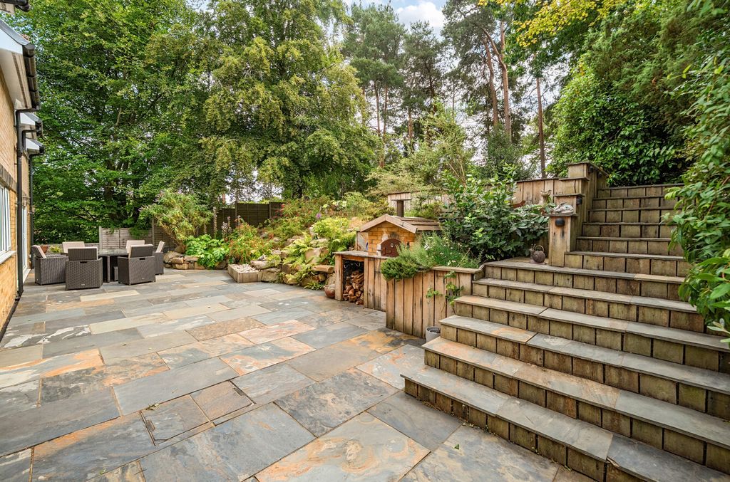 Property photo 2 of 26 1495865-6-6A5F754...
