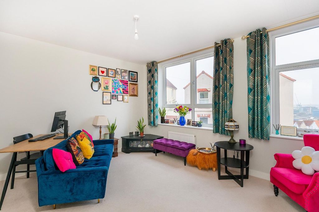 Property photo 1 of 20 A11B1Rtn - Reception G.Jpg