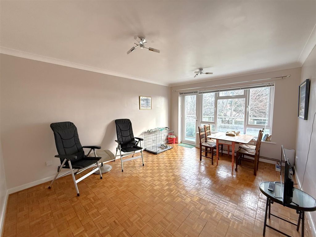 Property photo 3 of 11 3.Jpg