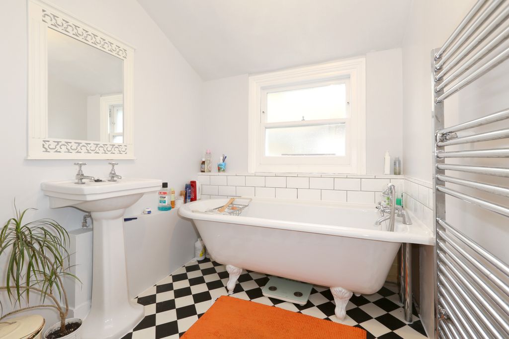 Property photo 3 of 10 Img_8551A Copy