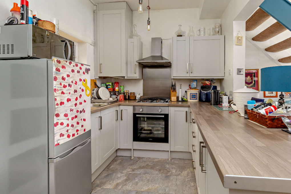 Property photo 3 of 7