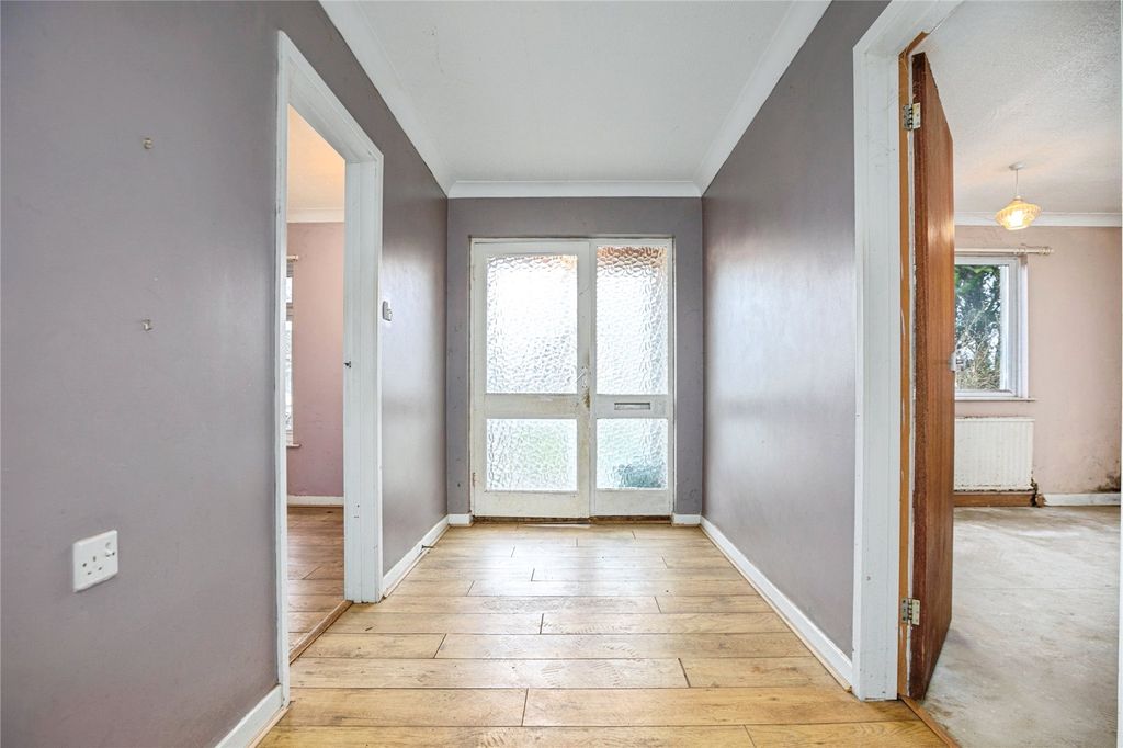 Property photo 2 of 18 Picture No. 20