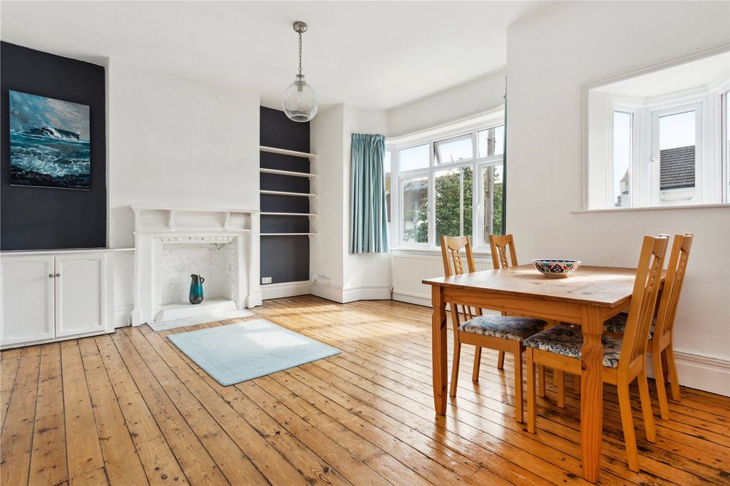 Property photo 2 of 11 Picture No. 01