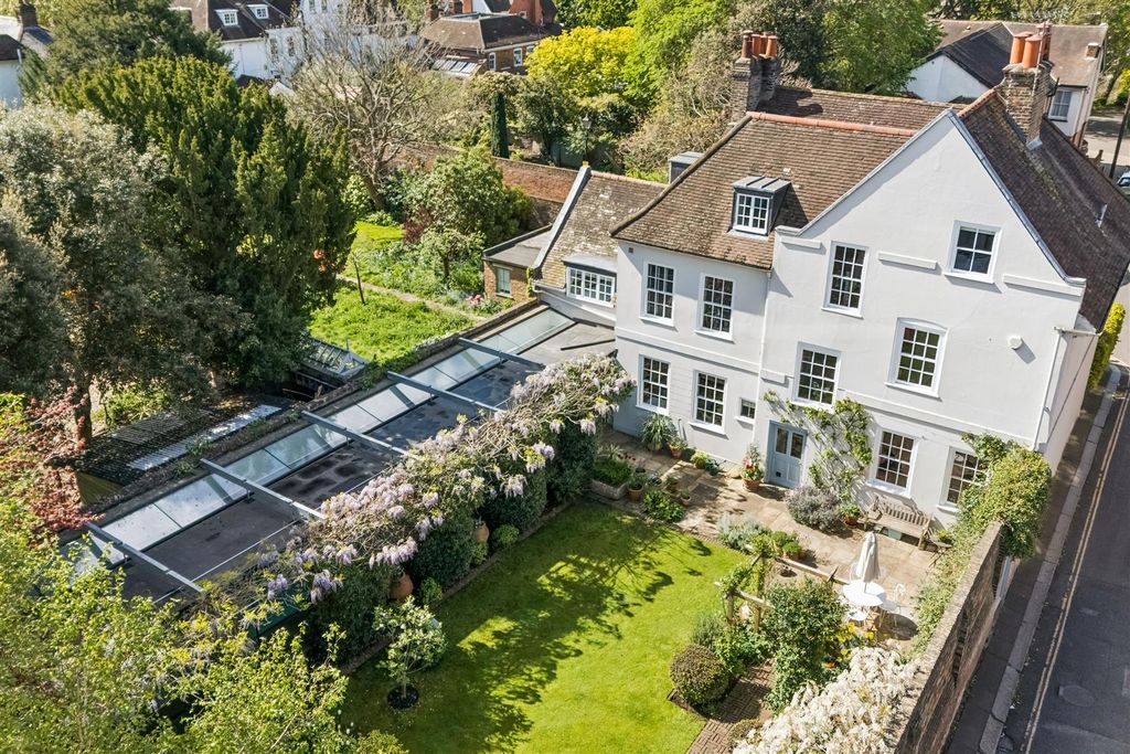 Additional image 5 of 7 bed detached house for saleUpper Butts TW8