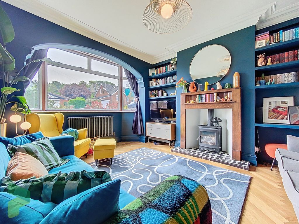 Property photo 2 of 42 Sitting Room