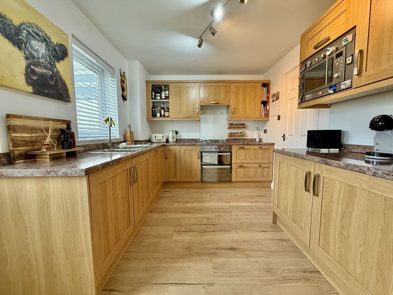 Property photo 3 of 37 Photo 3