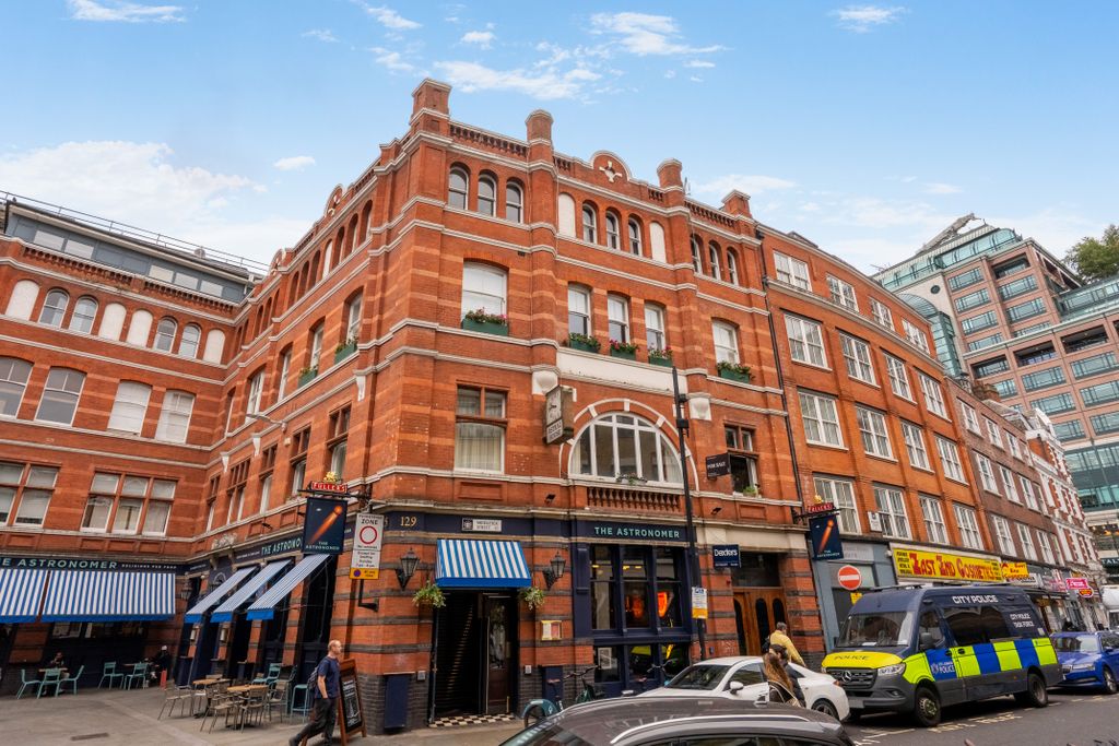 Property photo 3 of 20 Front View