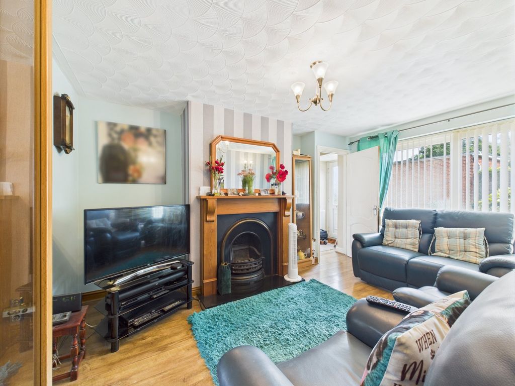 Property photo 3 of 12 Picture No. 04