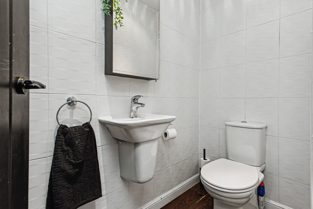 Additional image 17 of 3 bed villa for sale13 Ramsay Place, Johnstone PA5