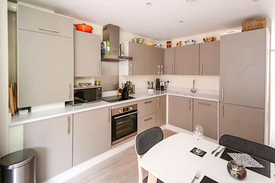 Property photo 2 of 9