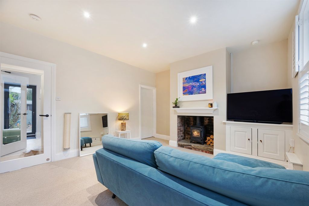 Property photo 3 of 13 Living Room