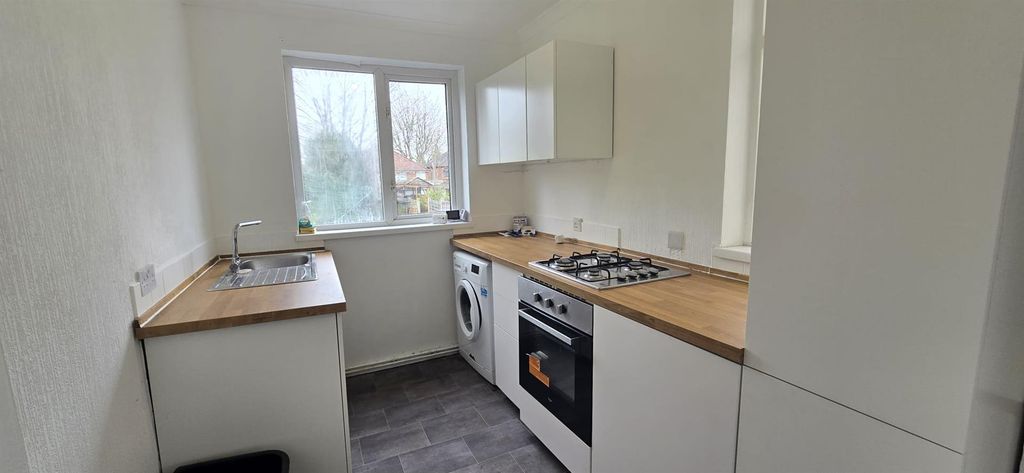 Property photo 2 of 11 Whatsapp Image 2026-04-10 At 16.32.50 (1).Jpeg