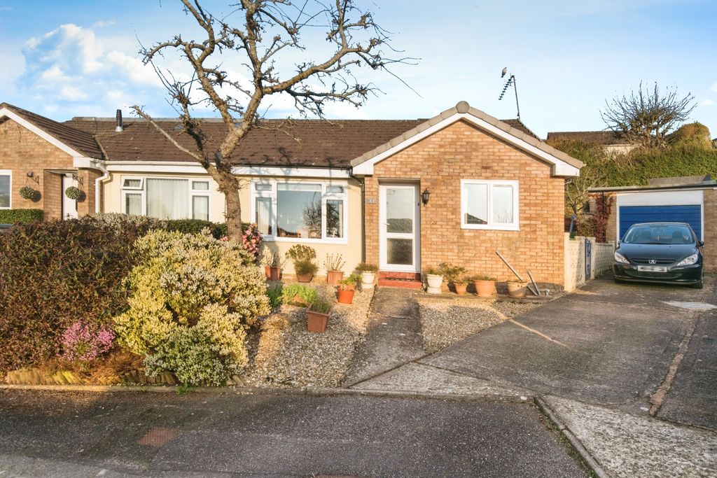 Property photo 1 of 17 Photography