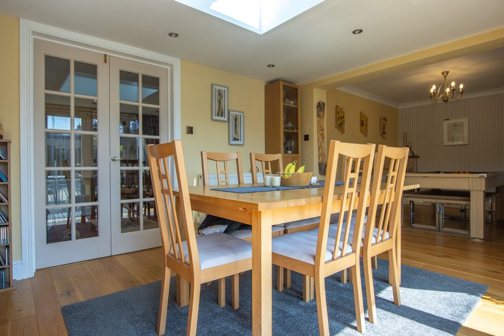 Property photo 3 of 30 3527634
