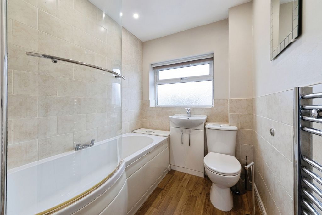 Property photo 3 of 22 Pbox-Img.Jpg