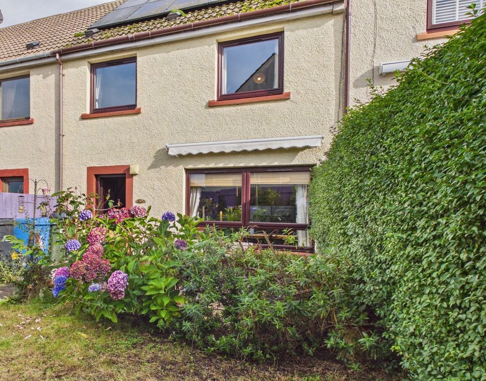 Property photo 2 of 15