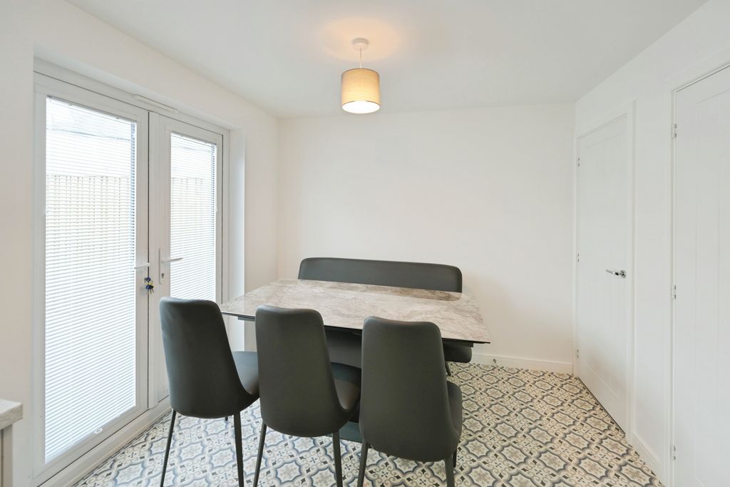 Additional image 8 of 3 bed semi-detached house for saleLongbow Place, Kilwinning KA13
