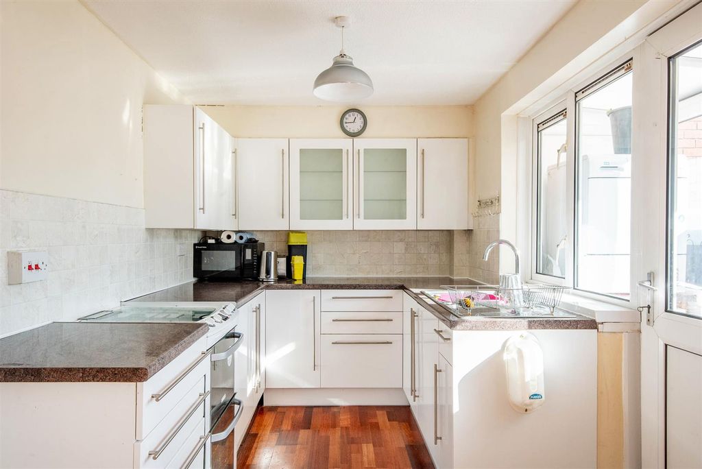 Additional image 6 of 2 bed flat for saleGreystones, Leyland PR26