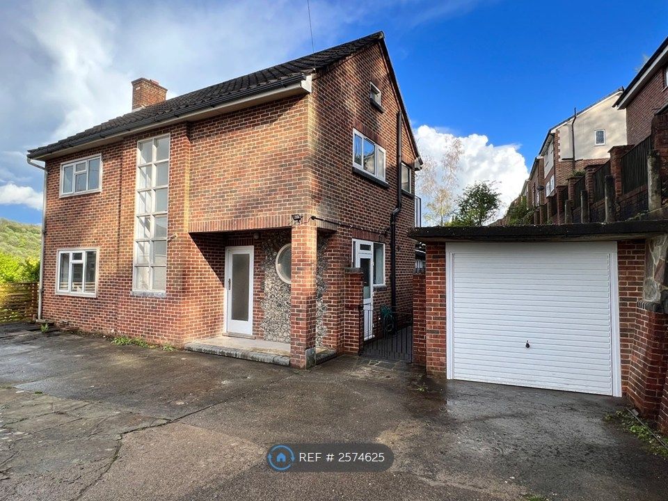 Property photo 1 of 26