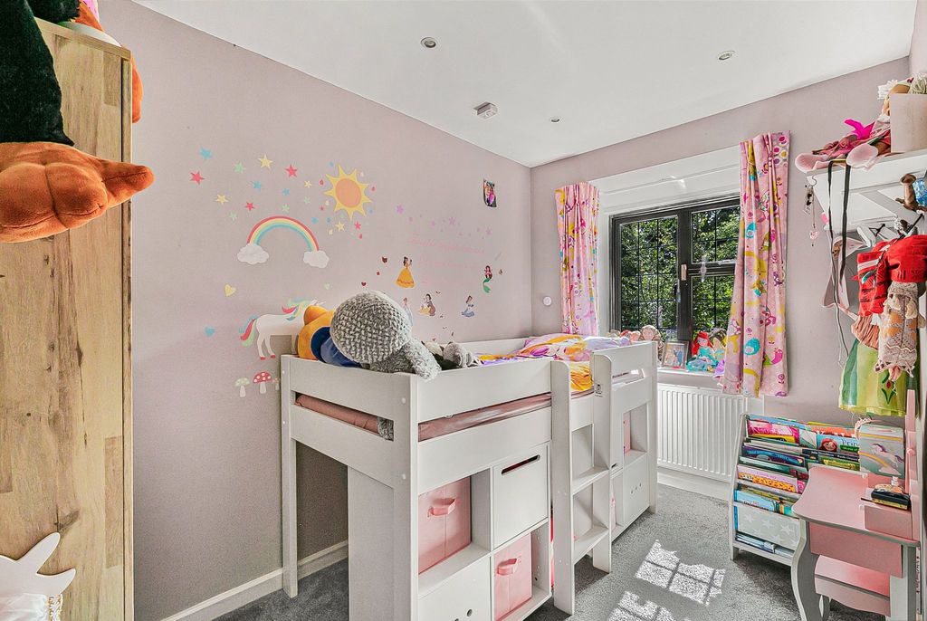 Additional image 18 of 5 bed detached house for saleKentish Lane, Brookmans Park, Hatfield AL9
