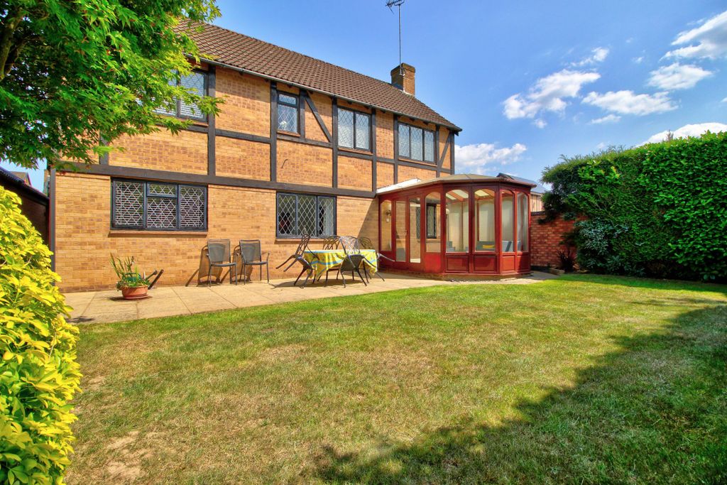 Property photo 1 of 22