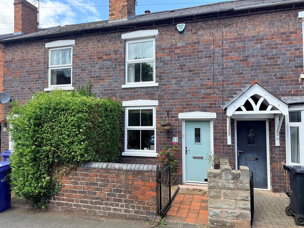 Property photo 1 of 17