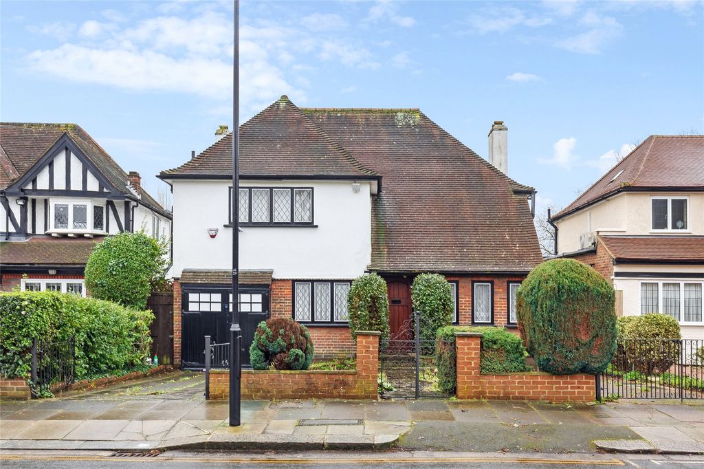 Property photo 1 of 16 Front External