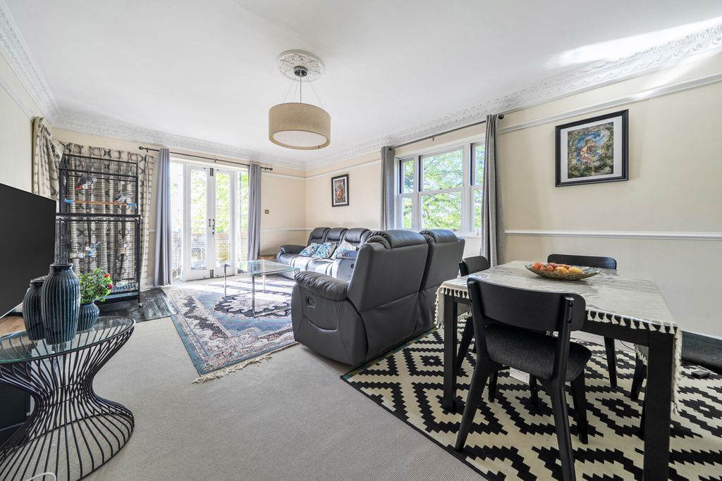 Property photo 3 of 25 1438231-6-69d52c0...