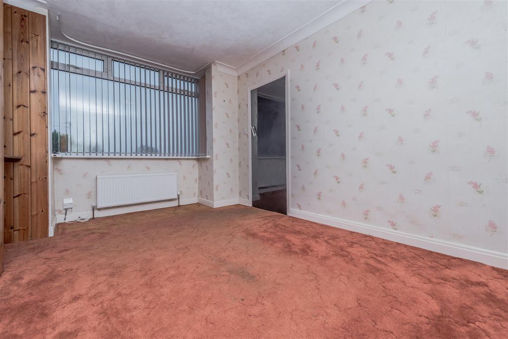 Property photo 2 of 24 Living Room: