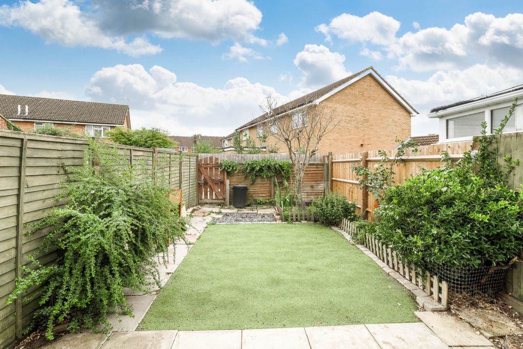 Property photo 3 of 16