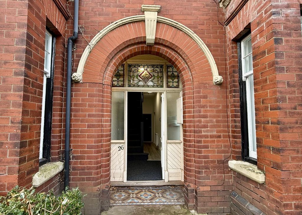 Property photo 3 of 24 Front (Exterior)