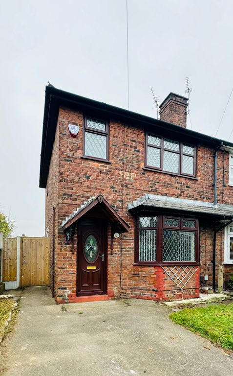 Property photo 1 of 13 Lancaster Front