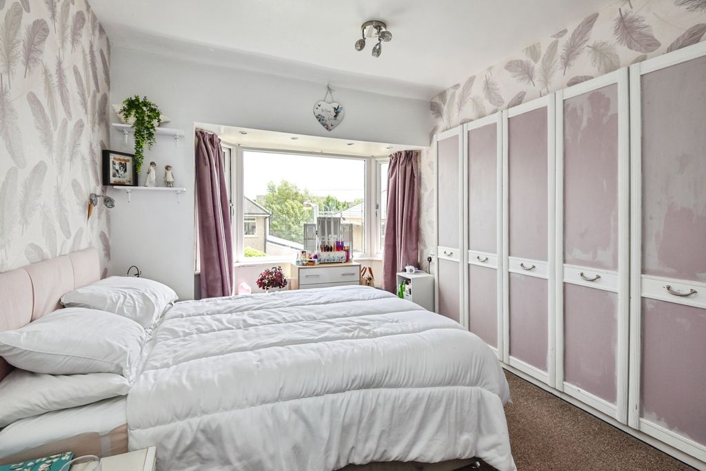 Property photo 3 of 19 Pbox-Img.Jpg