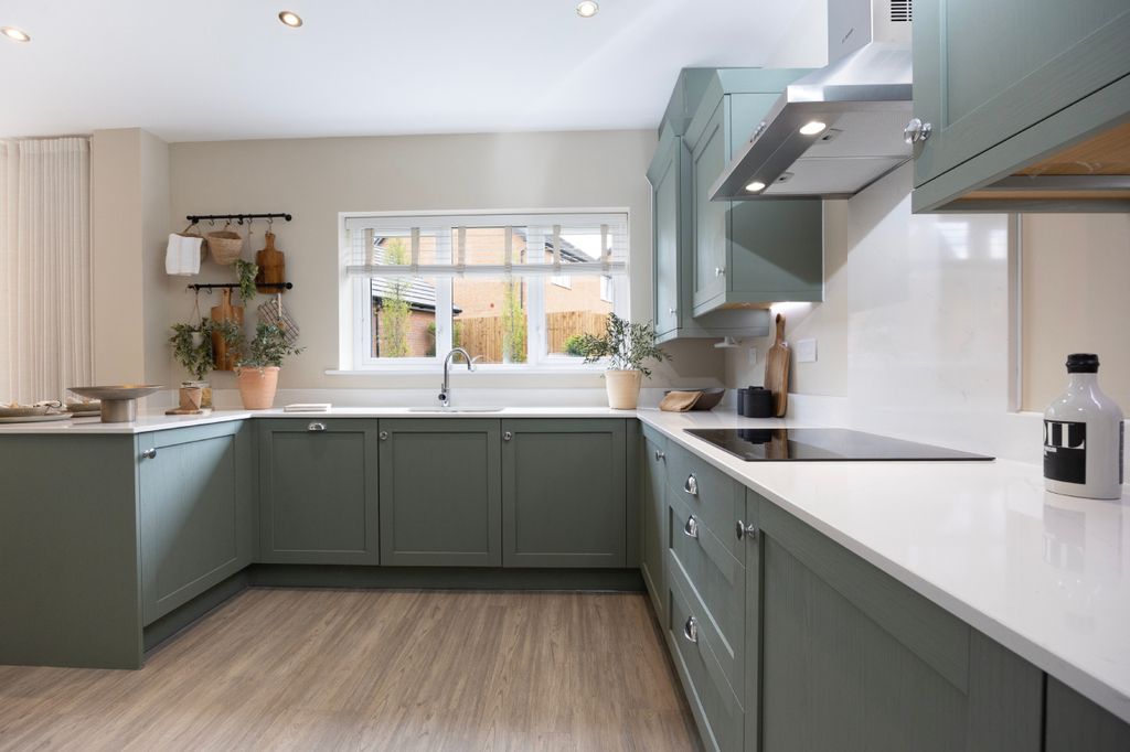Property photo 3 of 11 Bh-Vmcw-Alder-Kitchen (2)