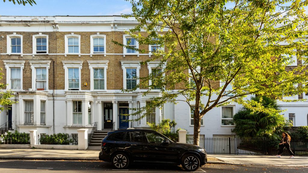 Property photo 1 of 8 61D Chesterton Road, Ladbroke Grove, London, W10 6Es