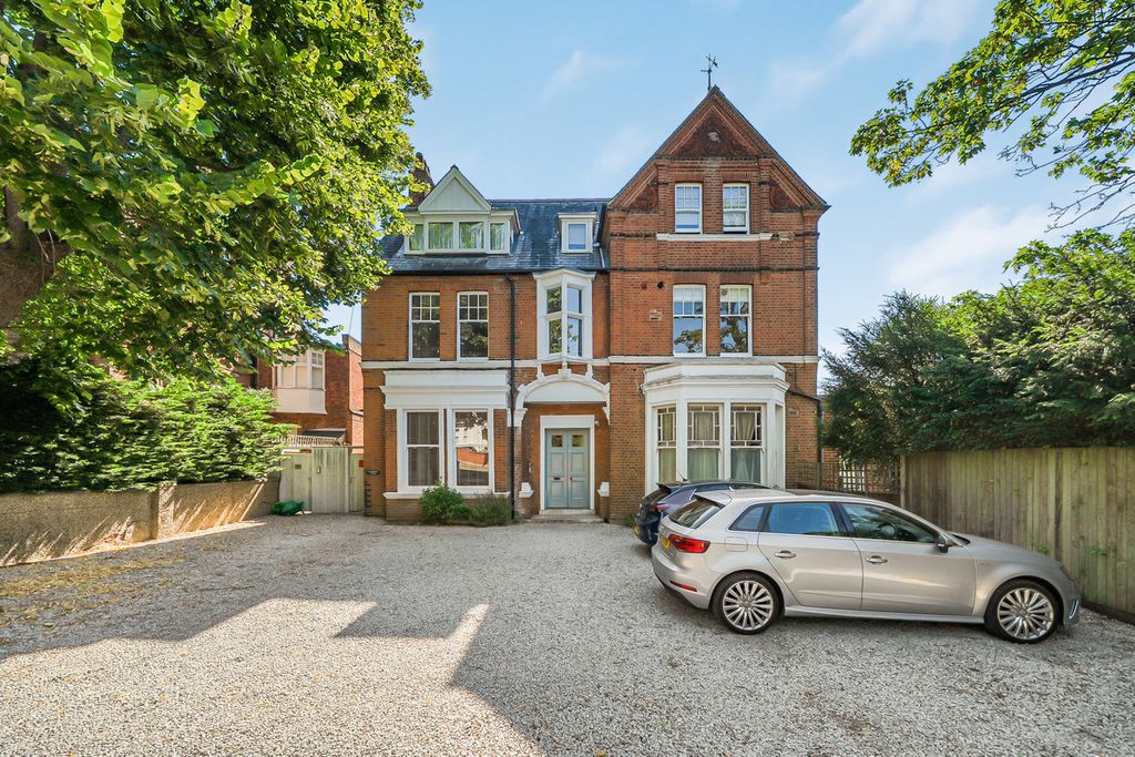 Property photo 1 of 19