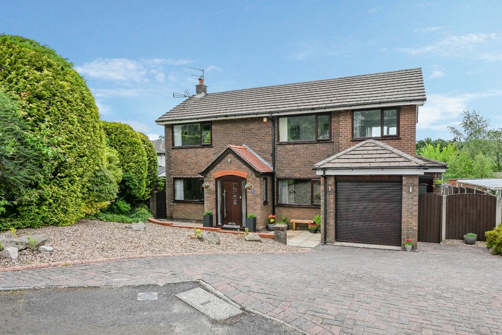 Property photo 1 of 64 4295571