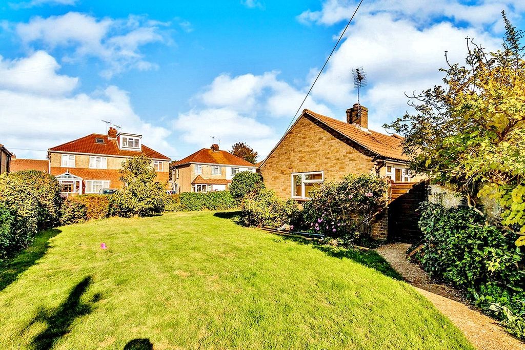Property photo 3 of 11 Picture No. 16