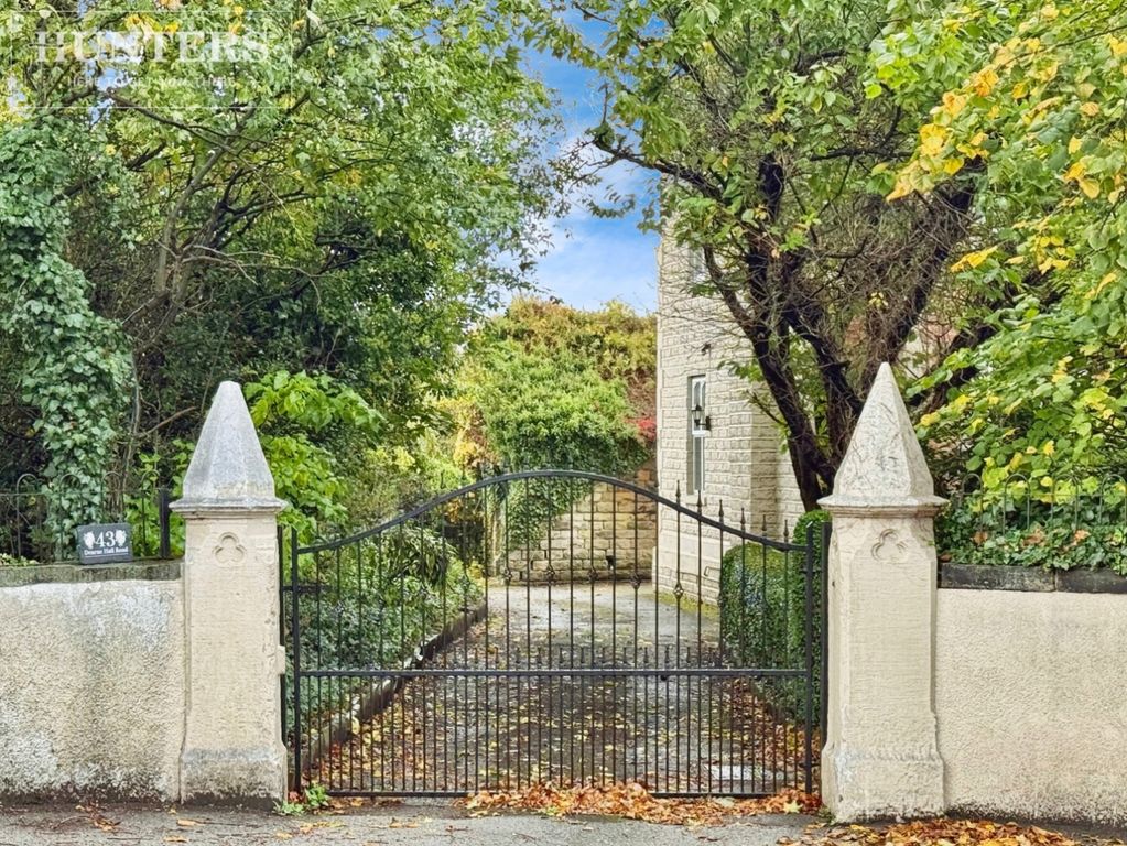 Property photo 3 of 31 Pbox-Img.Jpg