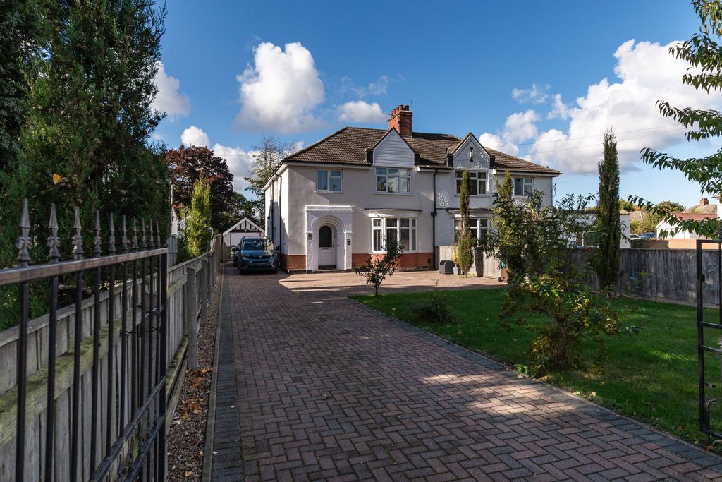 Property photo 1 of 30