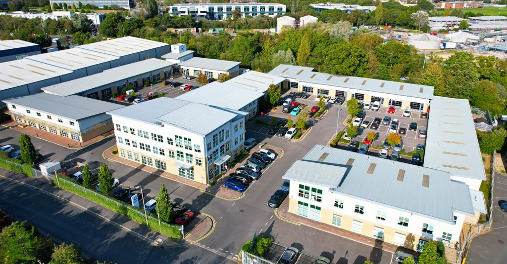 Property photo 1 of 7 Photo 6