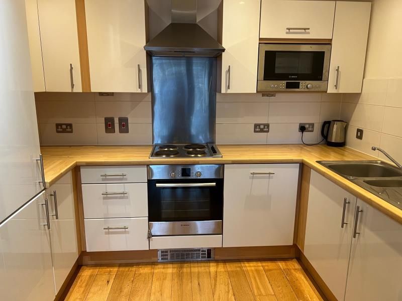 Property photo 2 of 3
