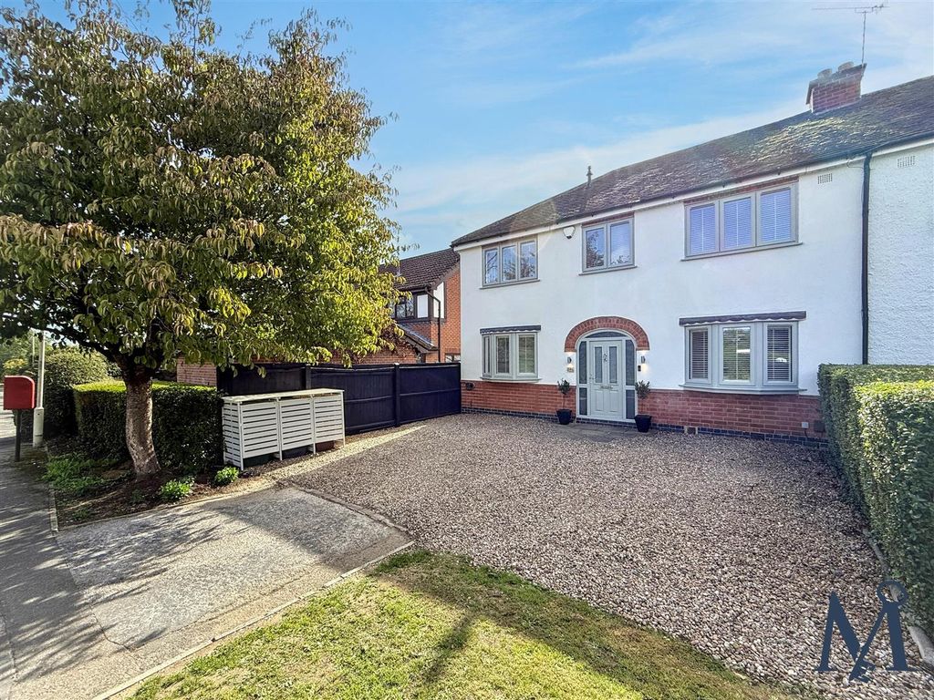 Property photo 1 of 36